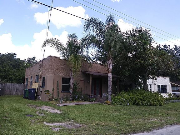2nd image of 6006 N Eustace Ave