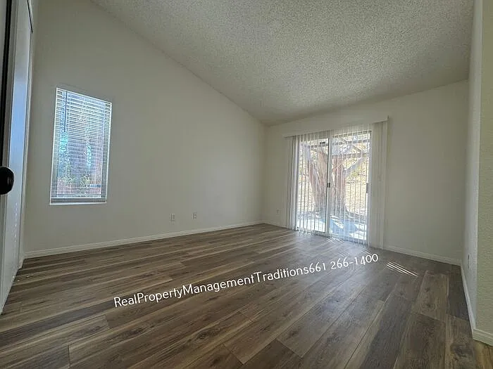 39559 166th St E — Photo 7