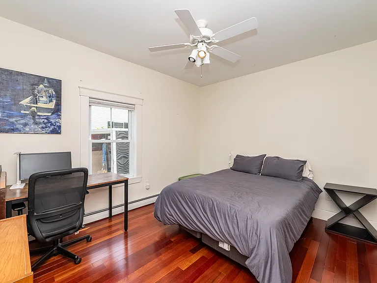 301 Richards Ave — Photo 22