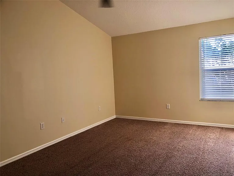 5567 Somersby Rd — Photo 16