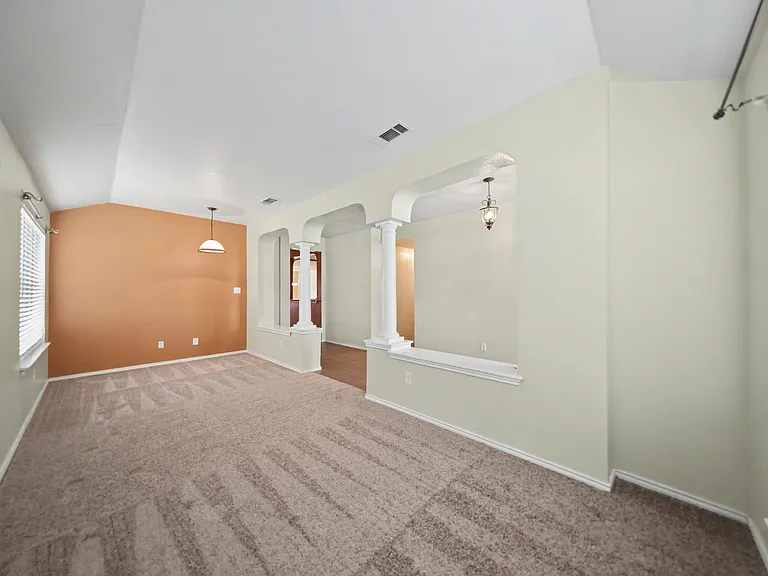 1804 Lobrecht Ct — Photo 13