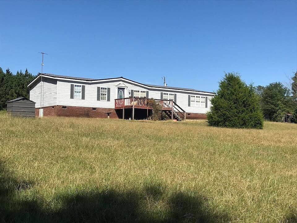1st image of 3015 Leon Dr