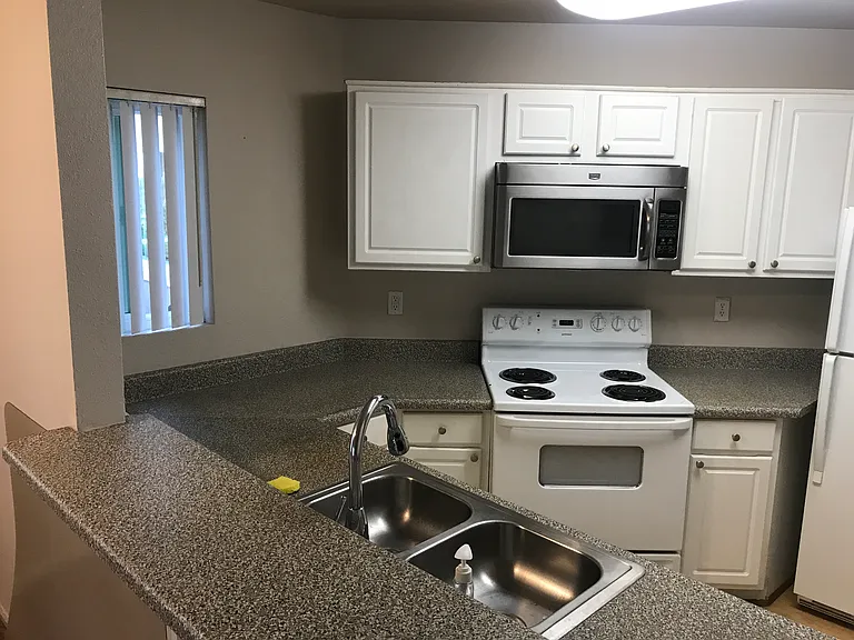 7525 Charmant Dr #111 — Photo 43