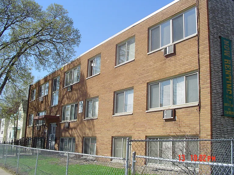Phillip Park Apartments — Photo 1