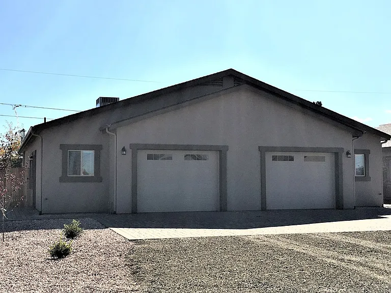 8715 E Spouse Dr — Photo 1