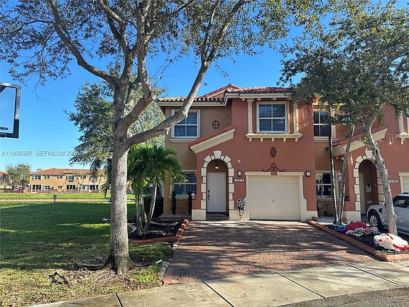 3rd image of 15313 SW 31st Ter #15313