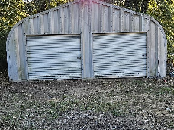 3rd image of 623 Highland Ave