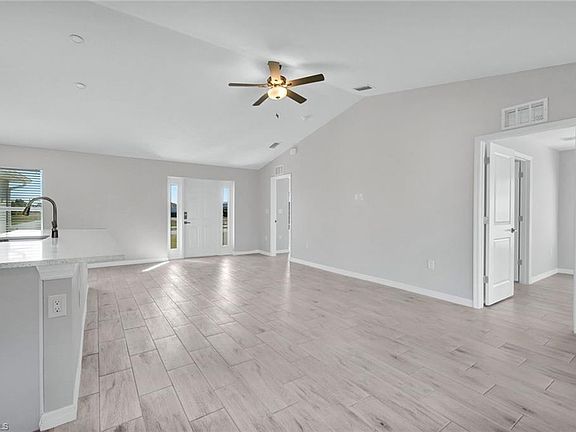 4th image of 1216 El Dorado BLVD N