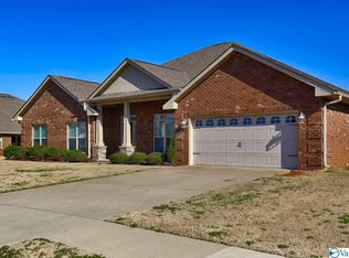 13606 Rising Run Cir, Athens, AL 35613