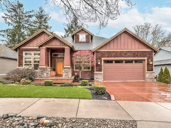 3278 Ridge Pointe Dr, Forest Grove, OR 97116