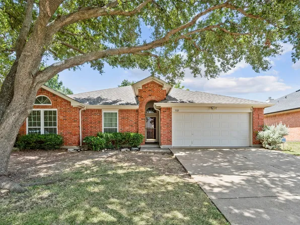 3321 Harbourtown Dr, Grand Prairie, TX 75052