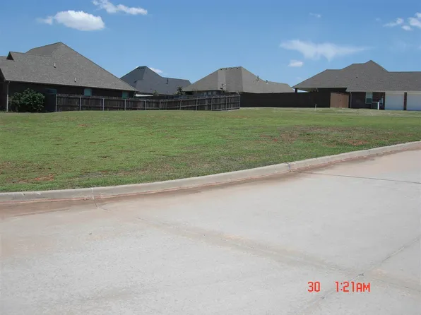 Unk Creek Side Dr, Marlow, OK 73055