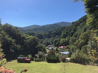 2530 Roaring Creek Rd, Newland, NC 28657