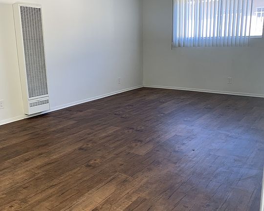 3rd image of 3686 S Centinela Ave APT 12