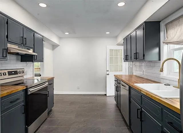 1813 Tune Ave — Photo 7