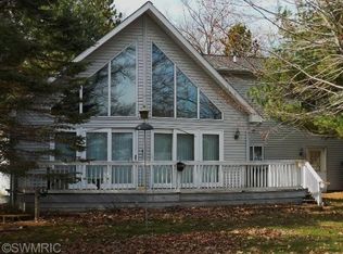 16666 S Star Lake Dr, Baldwin, MI 49304