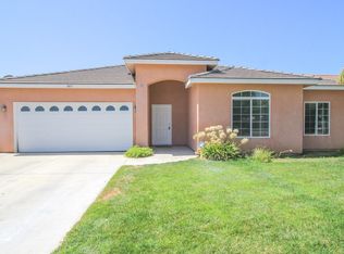 943 Maple Valley Way, Lindsay, CA 93247