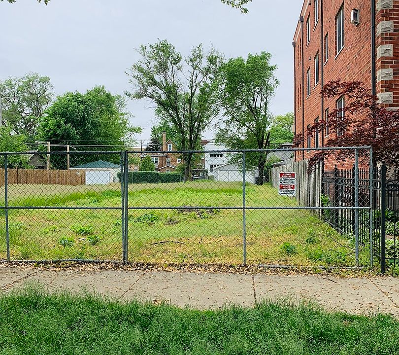 7226 N Oakley Ave, Chicago, IL 60645 | MLS #11440728 | Zillow