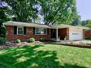 8384 Summitridge Dr, Cincinnati, OH 45255