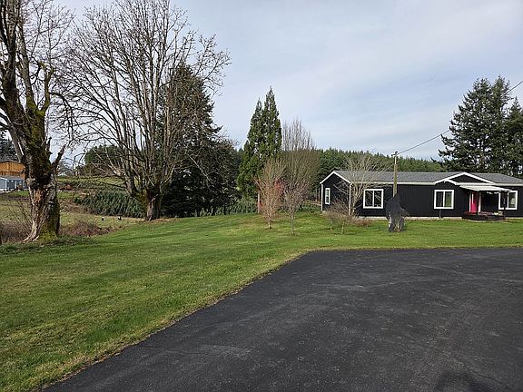 3rd image of 37803 SE Coupland Rd