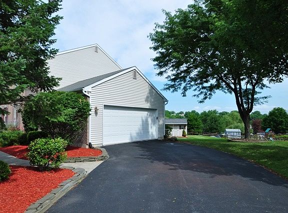 4th image of 1810 Jenkins Dr