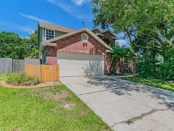 2nd image of 10208 Rainbridge Dr