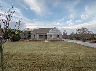 1248 White Columns Dr, Monroe, GA 30656