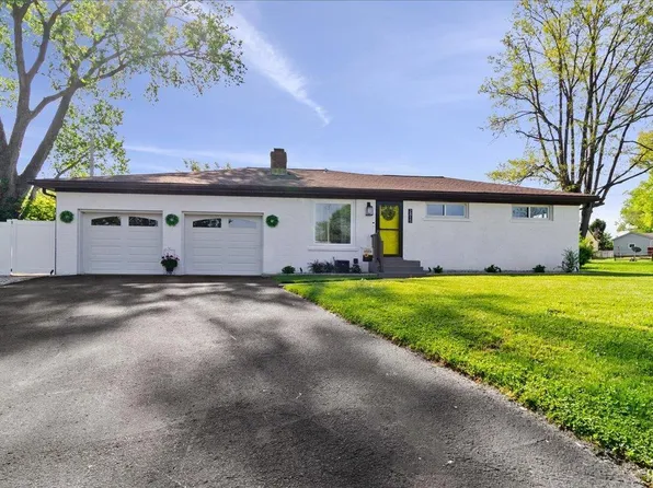 2415 John Ct, Evansville, IN 47714