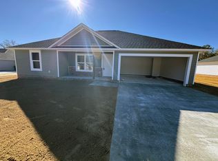 3925 Peakvalley Rd, Sumter, SC 29154