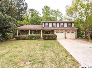 604 Country Club Dr, Gadsden, AL 35901