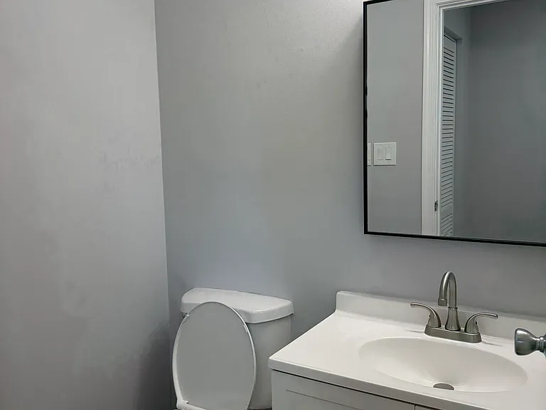 601 Colonial Ave — Photo 18