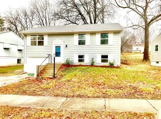 2506 Bittersweet Ln, Saint Joseph, MO 64503