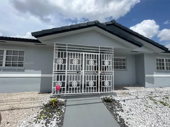 2798 W 71st Pl, Hialeah, FL 33016