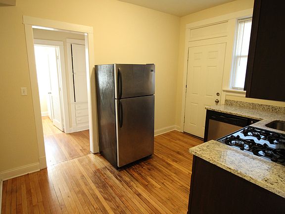 5th image of 5032 N Western Ave APT 3