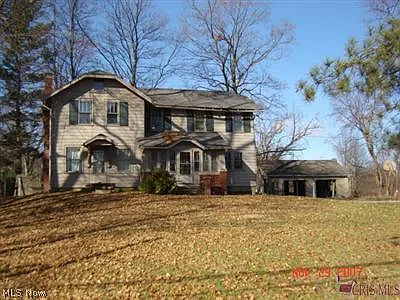 874 S Cleveland Massillon Rd photo 1