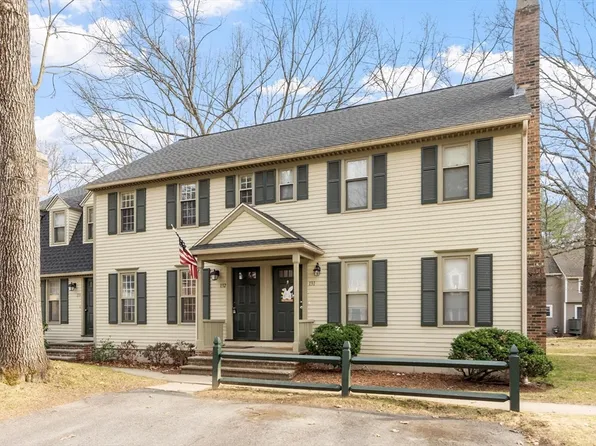 132 Wellman Ave Unit 132, North Chelmsford, MA 01863