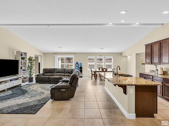 3rd image of 6508 Copper Mountain Dr
