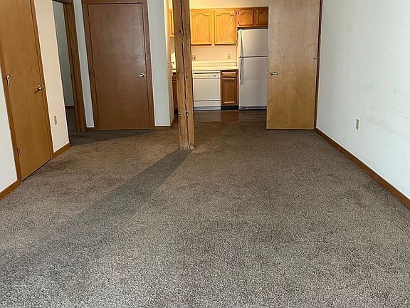 2nd image of 134 Main St #218