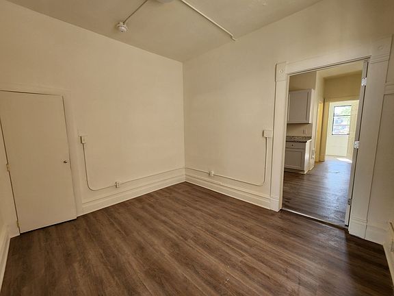 5th image of 633-635 S Idaho St #633-1/2