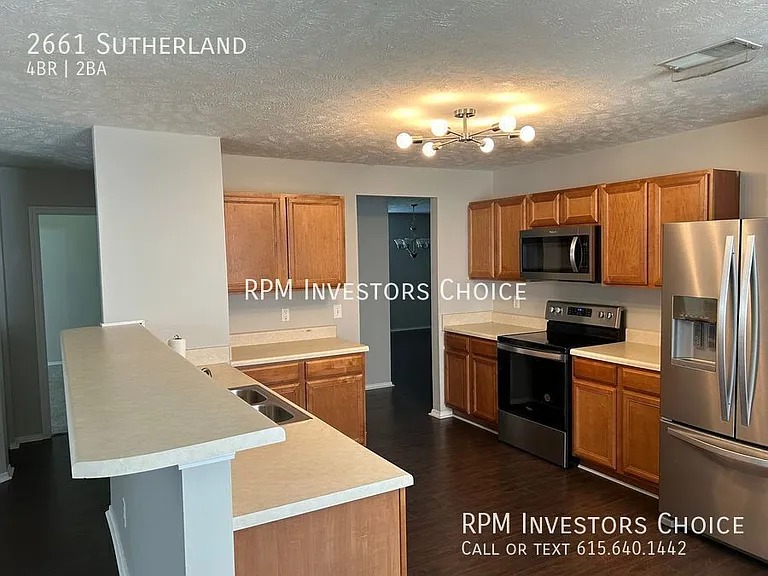 2661 Sutherland Dr — Photo 10