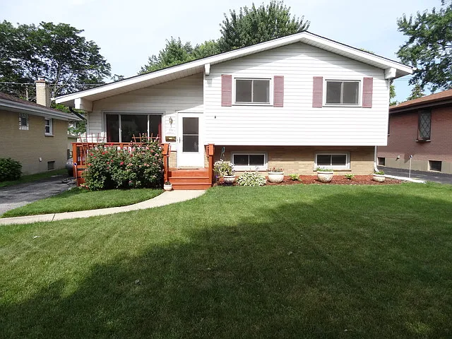 936 S Summit Ave photo 1