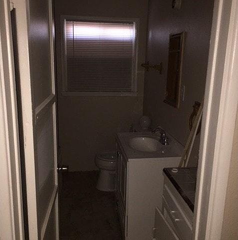 1st image of 1356 Windsor Dr