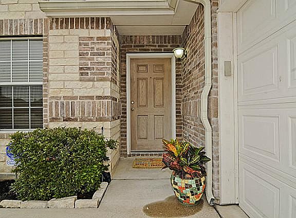 3rd image of 4303 Windmill Hill Cir