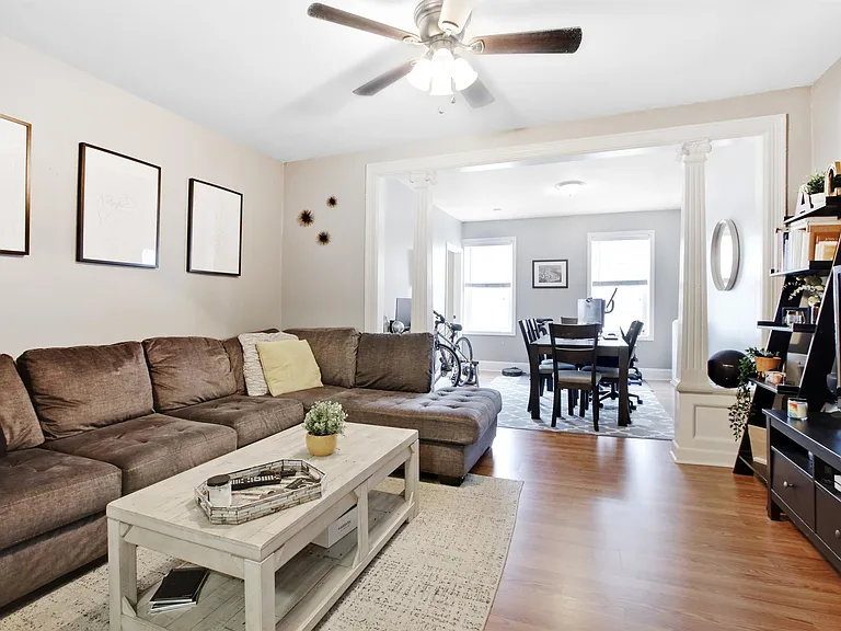 342 2nd St #3 — Photo 9