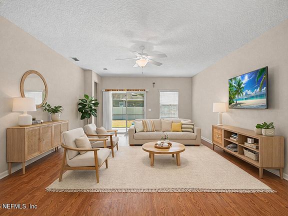 3rd image of 49 MISSION COVE Circle