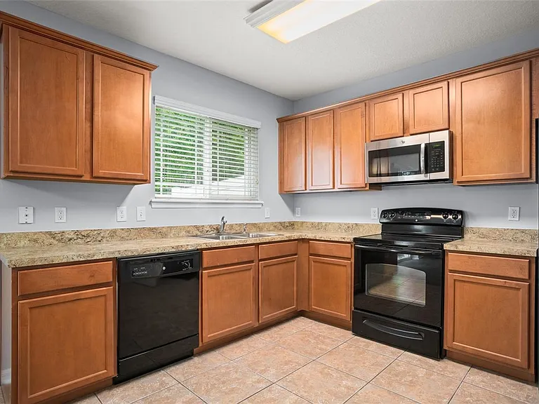 2161 Cypress Villas Dr — Photo 10