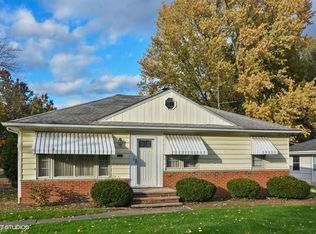 12414 W Pleasant Valley Rd, Parma, OH 44130