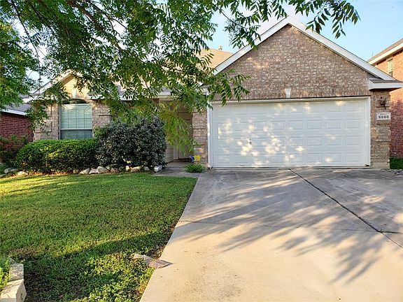 2nd image of 5888 Crestview Dr