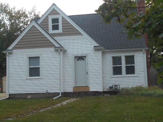 1st image of 1712 E Gate Pkwy