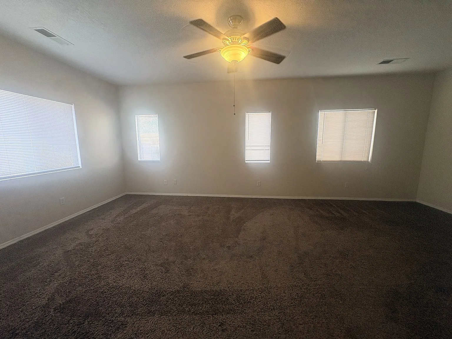 5425 Caballo Court Northeast - 1 — Photo 3